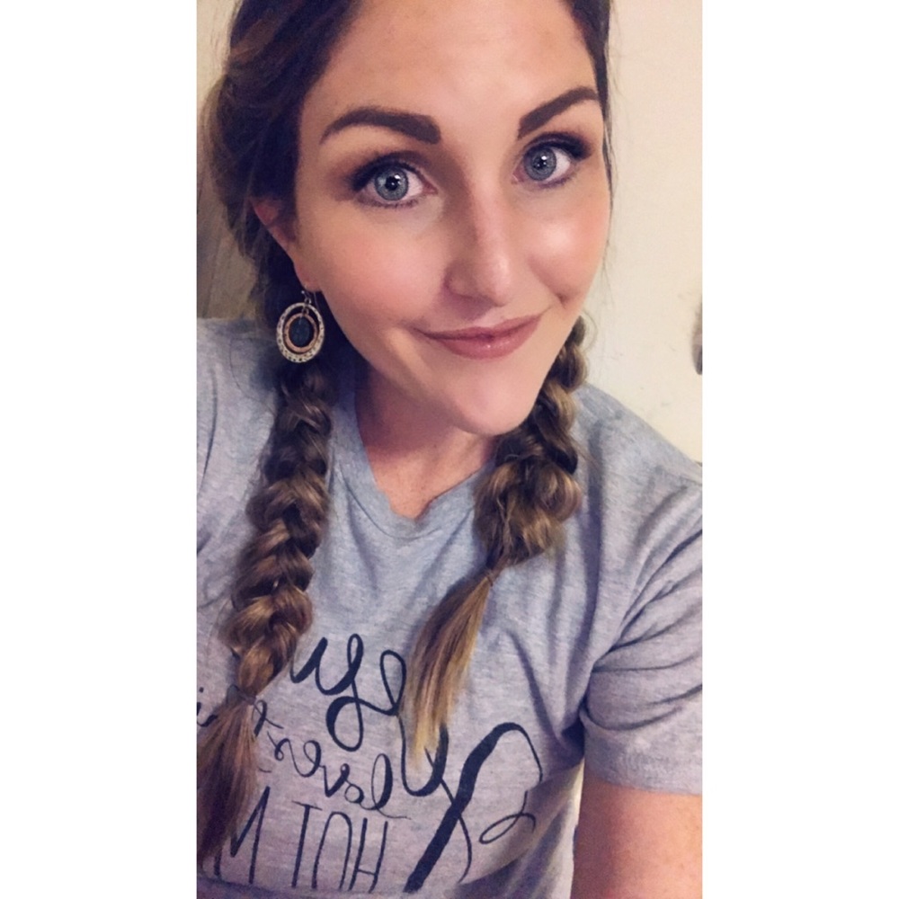 Meet your Posher, Danae